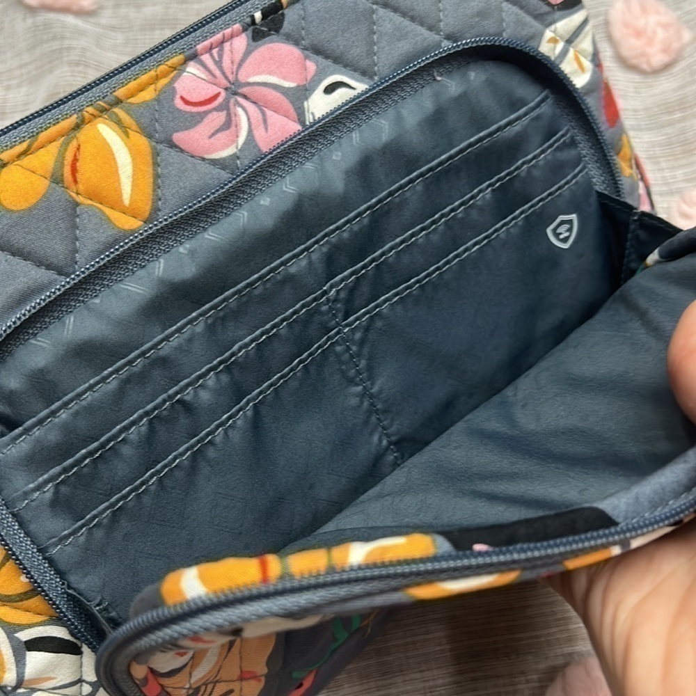 Vera Bradley Floral satchel - Picture 4 of 8